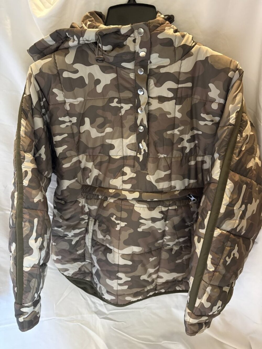 Blakeley Peyton Camo Puffer Jacket NWT